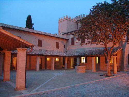 Hotel Castello Montegiove Fano