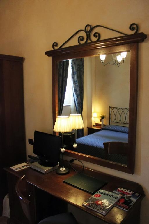 Castello Montegiove 4*