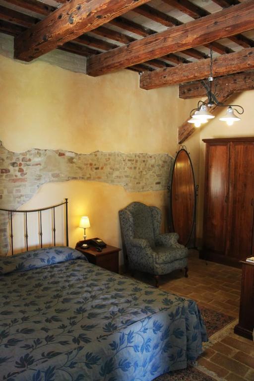 Castello Montegiove Fano